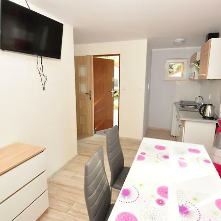 Nowe Komfortowe Albatros 롯지