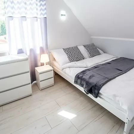 Nowe Komfortowe Albatros Jaktstuga *